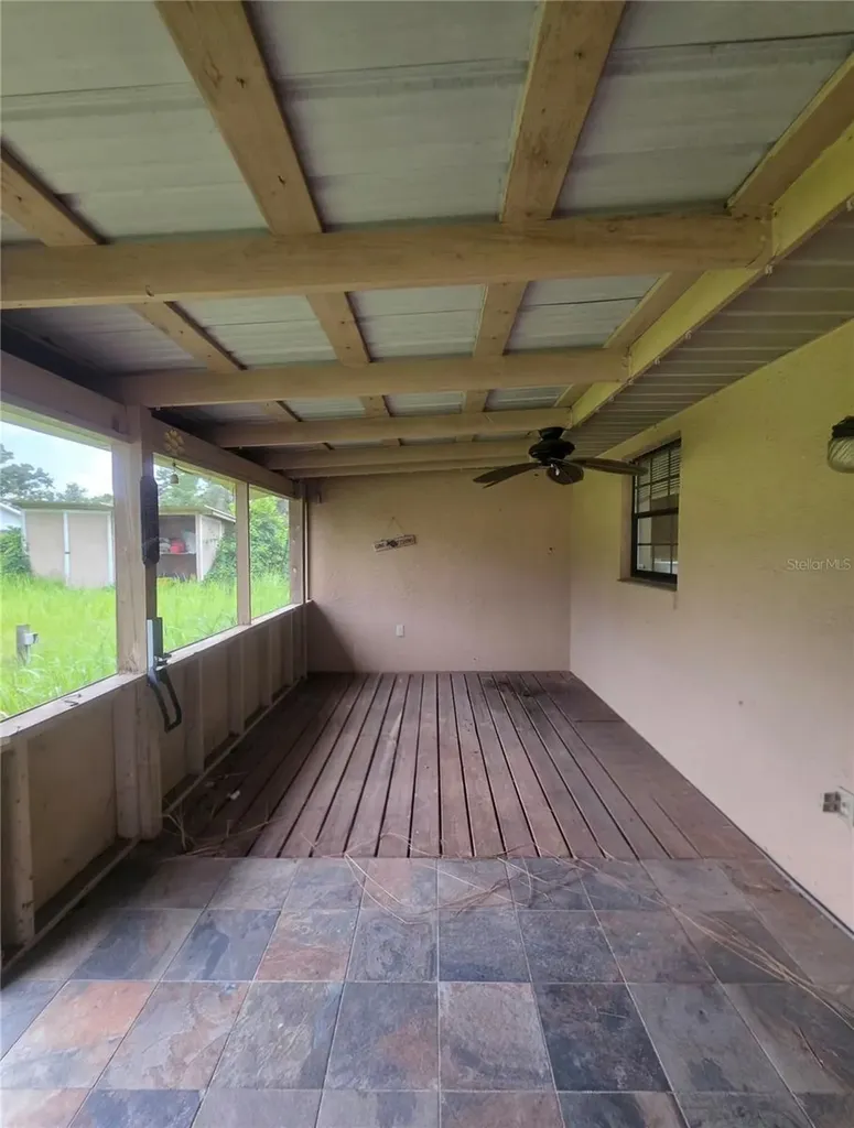 125 Oak Circle Ocala FL 34472