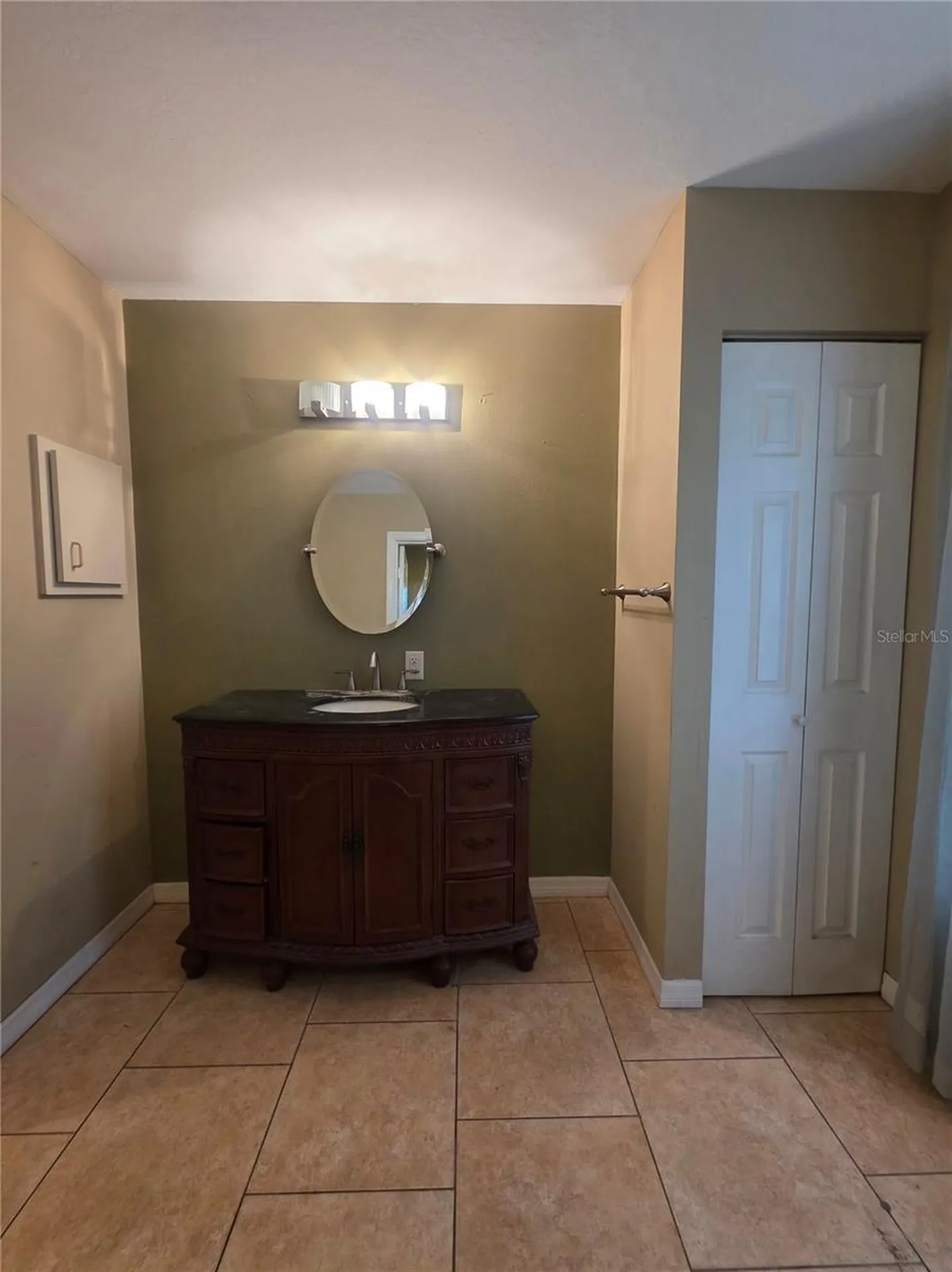 125 Oak Circle Ocala FL 34472