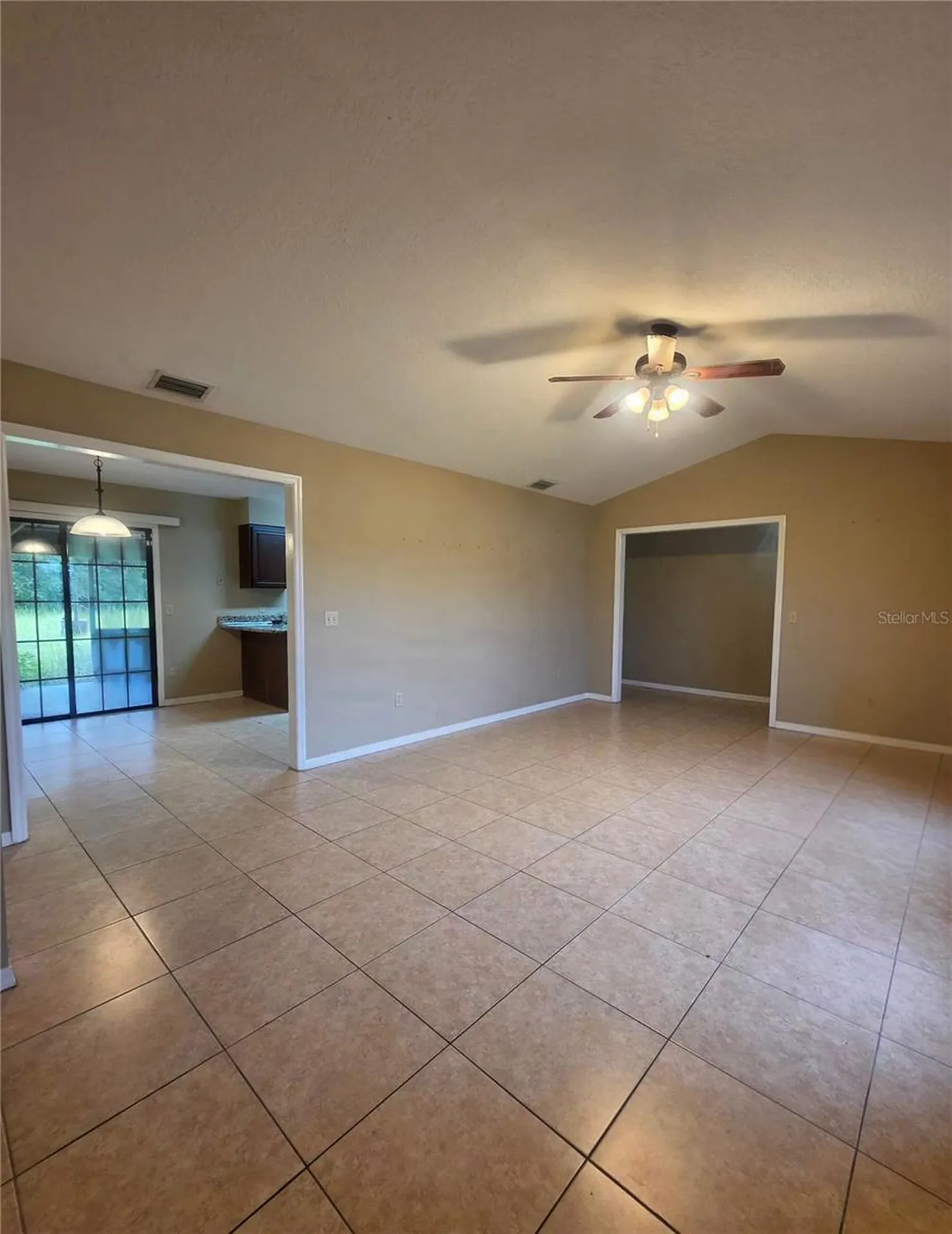 125 Oak Circle Ocala FL 34472