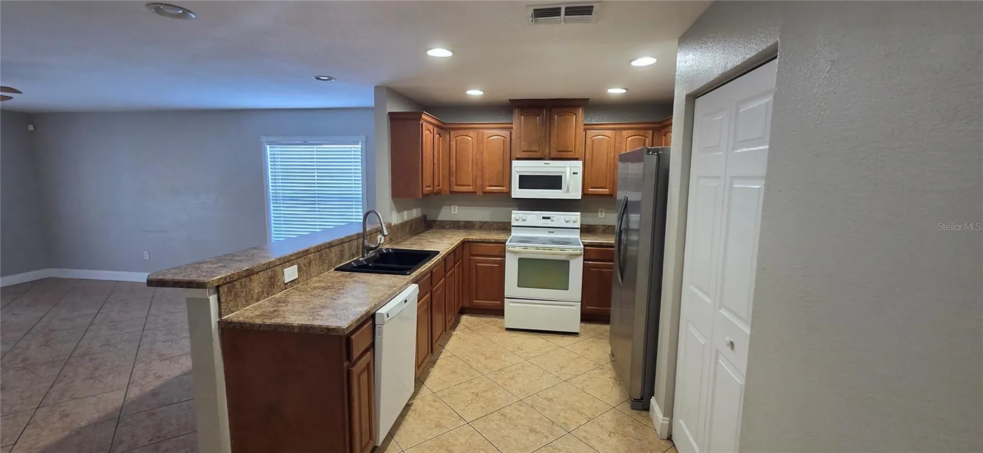 6807 E North Bay Street Tampa FL 33610