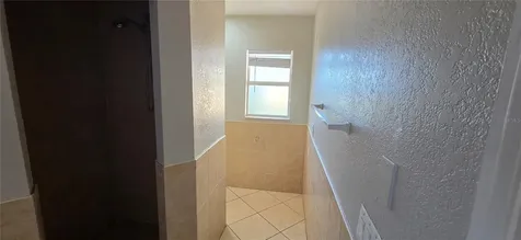 6807 E North Bay Street Tampa FL 33610