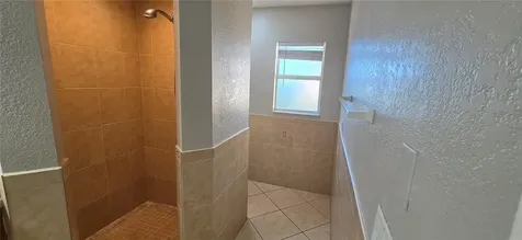 6807 E North Bay Street Tampa FL 33610