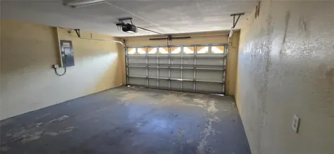6807 E North Bay Street Tampa FL 33610