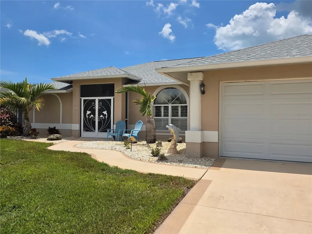 95 Sportsman Road Rotonda West FL 33947