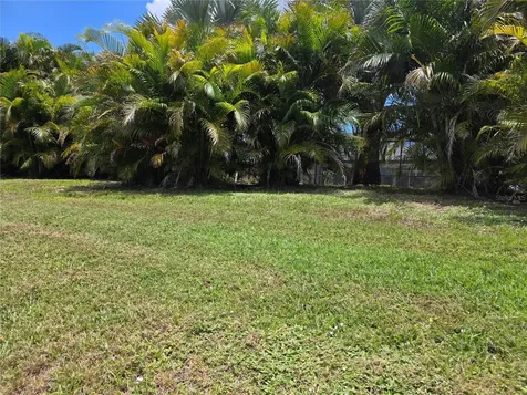95 Sportsman Road Rotonda West FL 33947