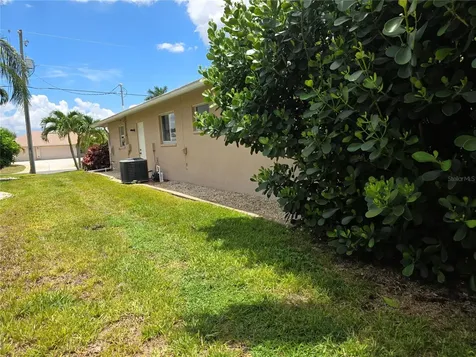 95 Sportsman Road Rotonda West FL 33947
