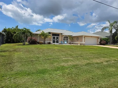95 Sportsman Road Rotonda West FL 33947