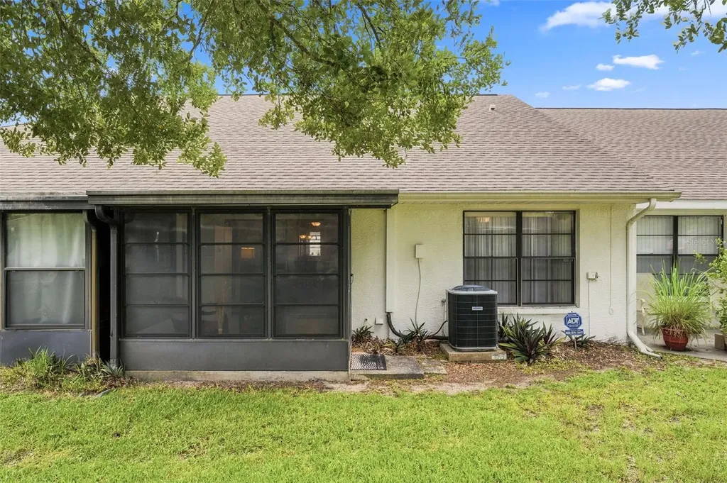 7612 Oakmont Lane New Port Richey FL 34654