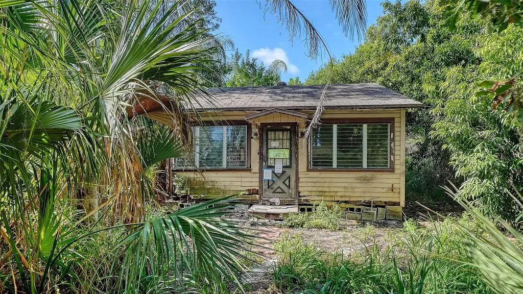 2452 Ashton Road Sarasota FL 34231
