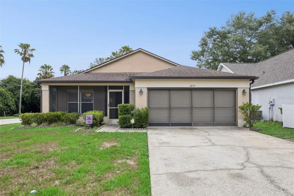 1237 Woodflower Way Clermont FL 34711