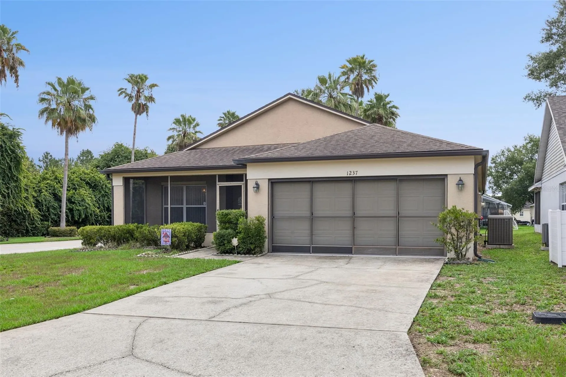 1237 Woodflower Way Clermont FL 34711