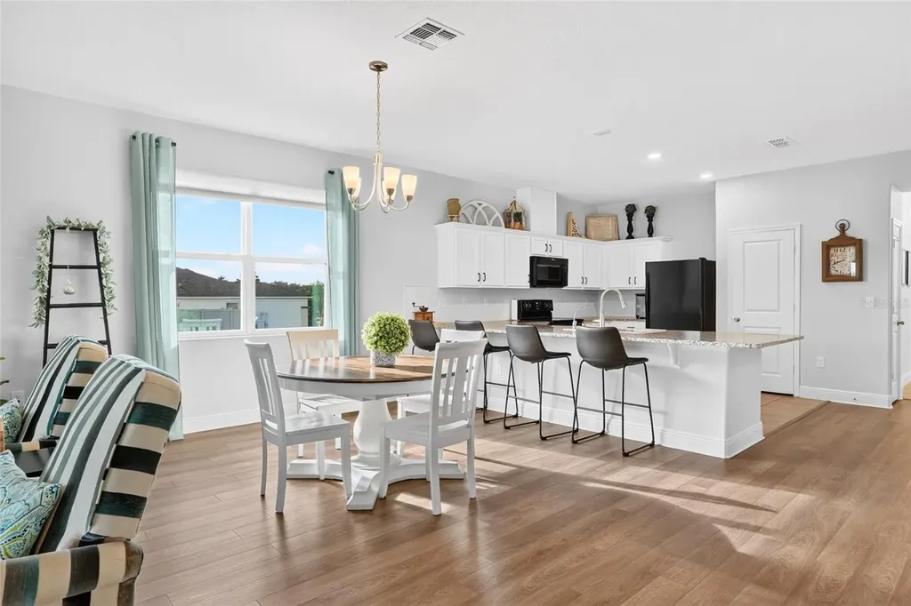 2364 Carriage Pointe Loop Apopka FL 32712