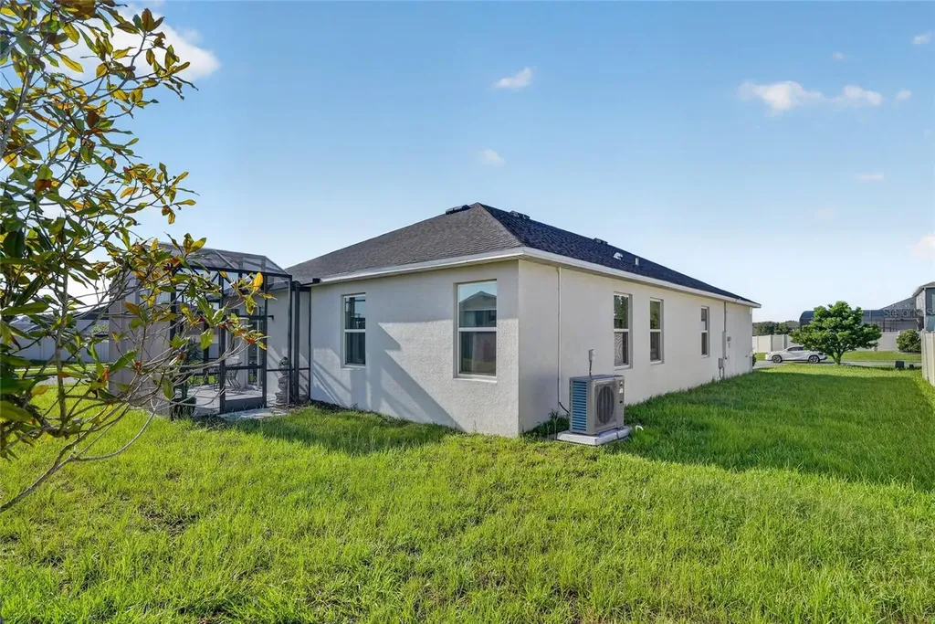 2364 Carriage Pointe Loop Apopka FL 32712