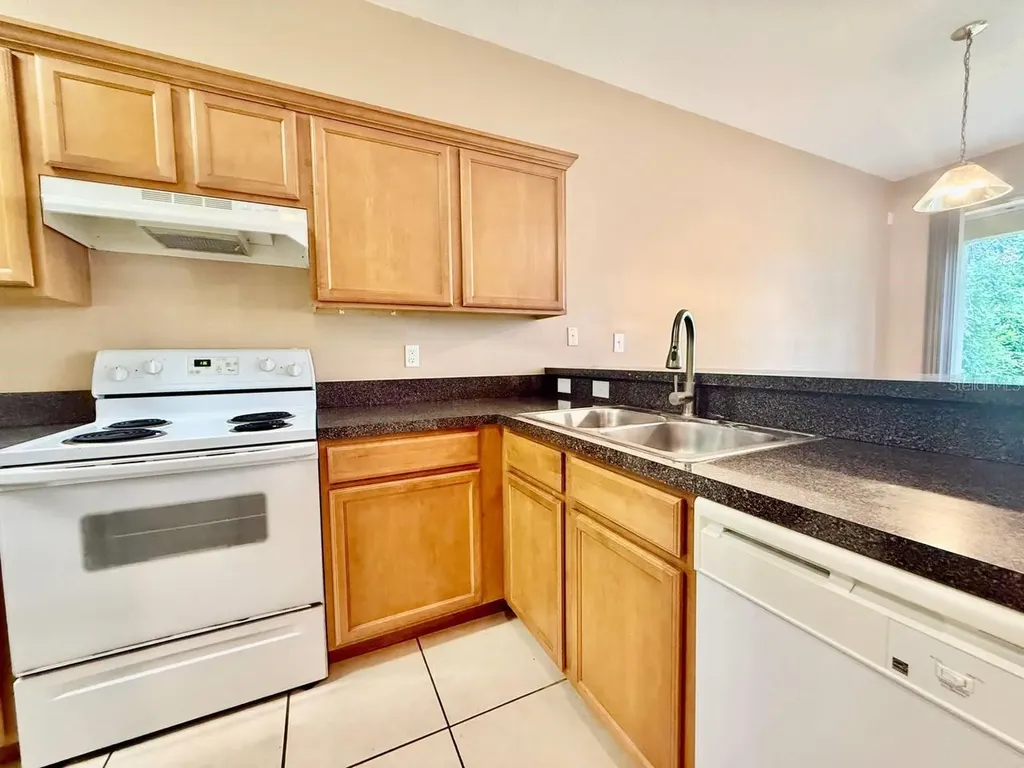 8173 Stone View Drive Tampa FL 33647