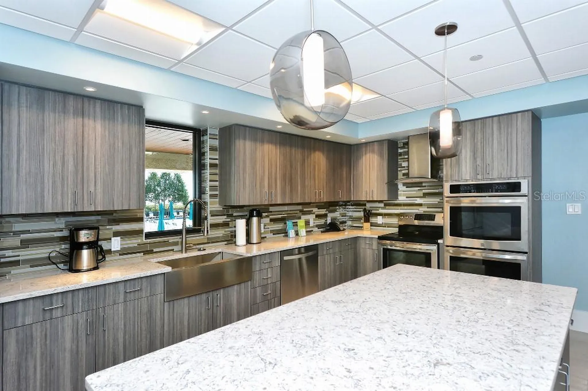 1945 Gulf Of Mexico Drive Longboat Key FL 34228