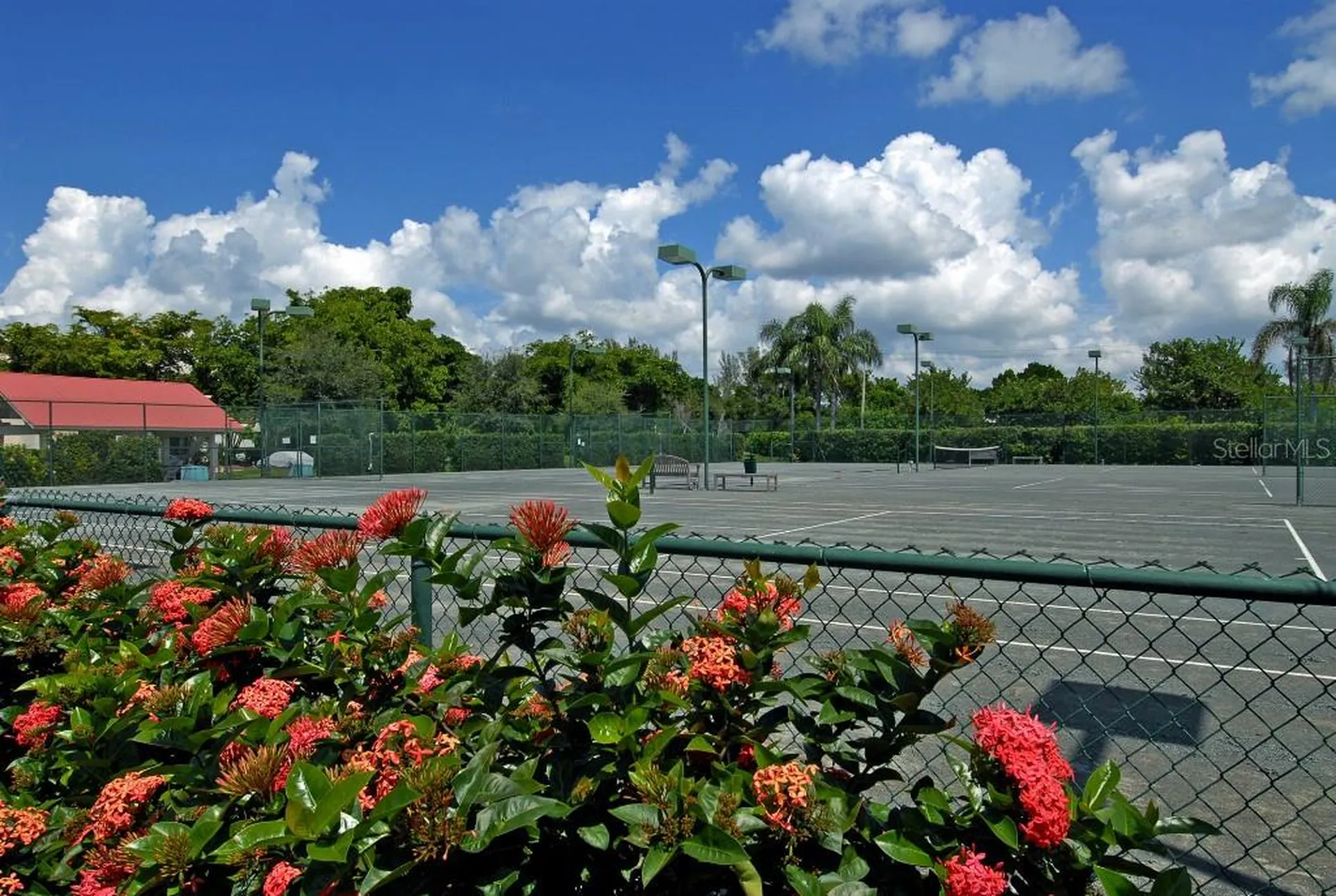 1945 Gulf Of Mexico Drive Longboat Key FL 34228