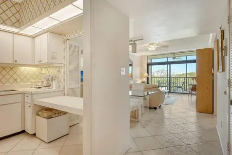1945 Gulf Of Mexico Drive Longboat Key FL 34228