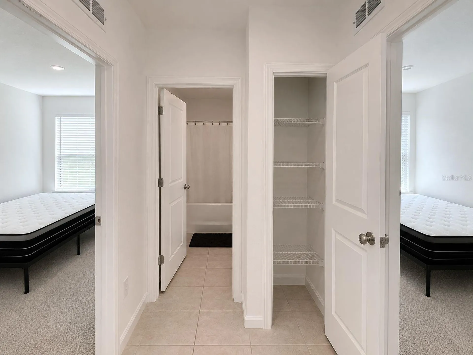 5671 Nispero Way Kissimmee FL 34758
