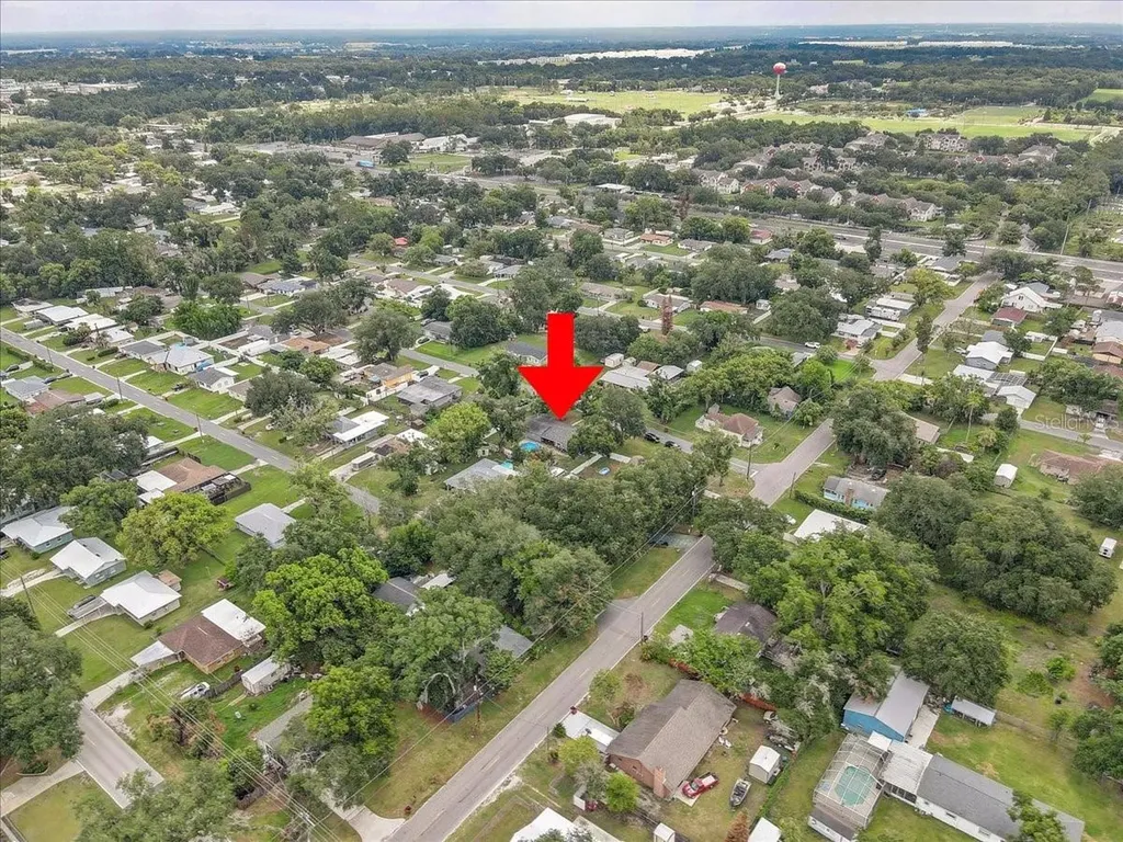 903 N Bracewell Drive Plant City FL 33563
