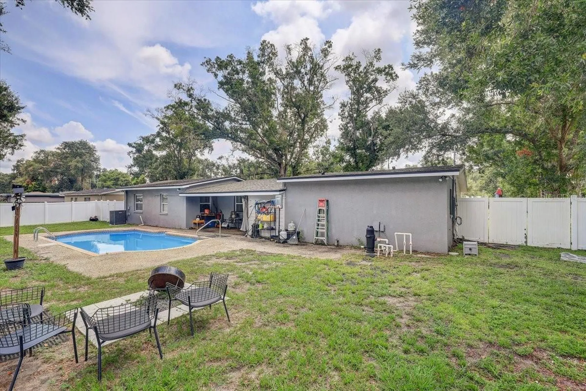 903 N Bracewell Drive Plant City FL 33563