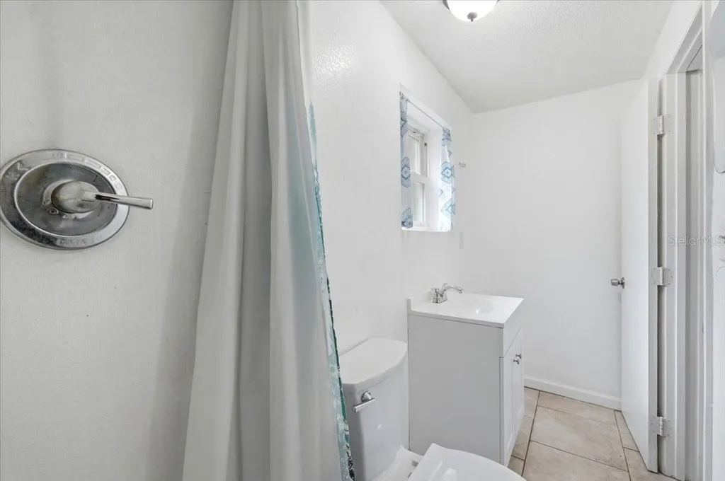2418 Jungle Street Lakeland FL 33801