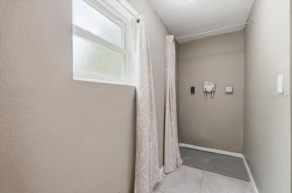 2418 Jungle Street Lakeland FL 33801