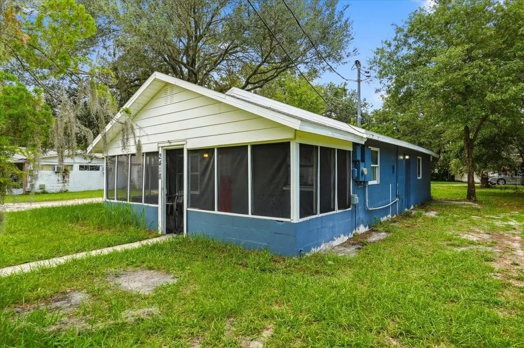 2418 Jungle Street Lakeland FL 33801