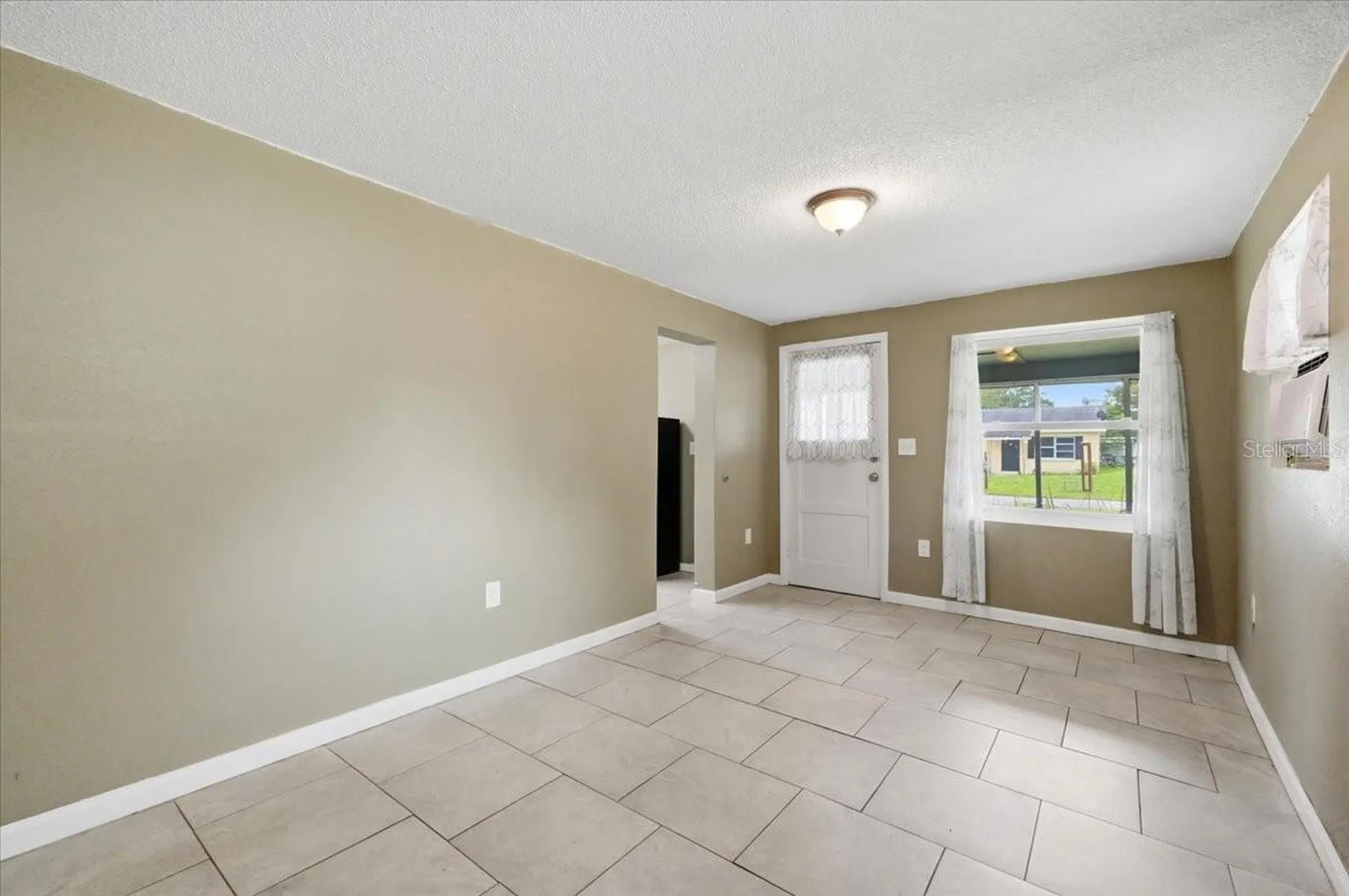 2418 Jungle Street Lakeland FL 33801