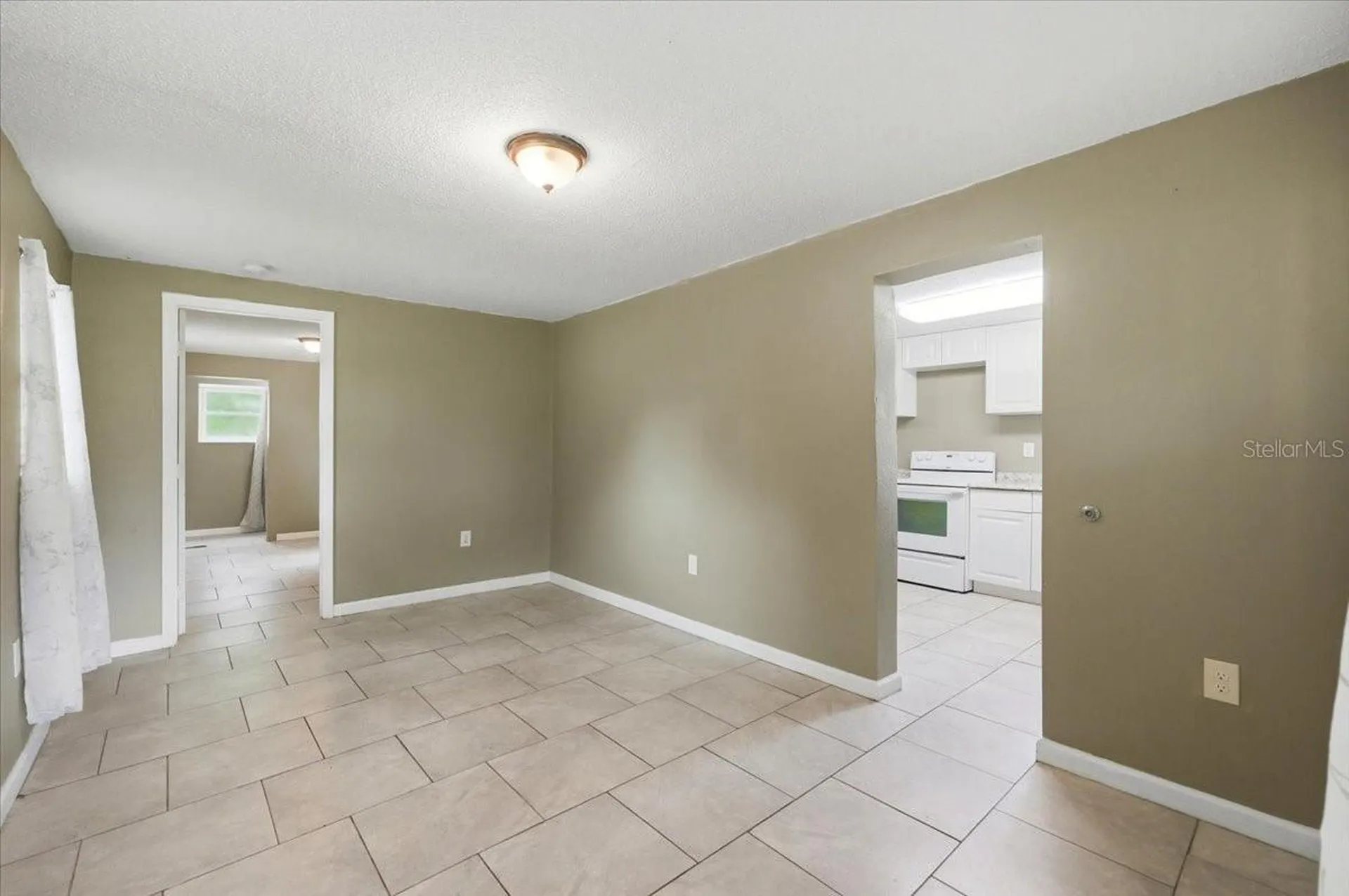 2418 Jungle Street Lakeland FL 33801