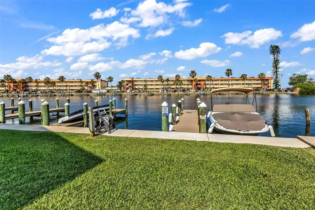 9050 Midnight Pass Road Sarasota FL 34242