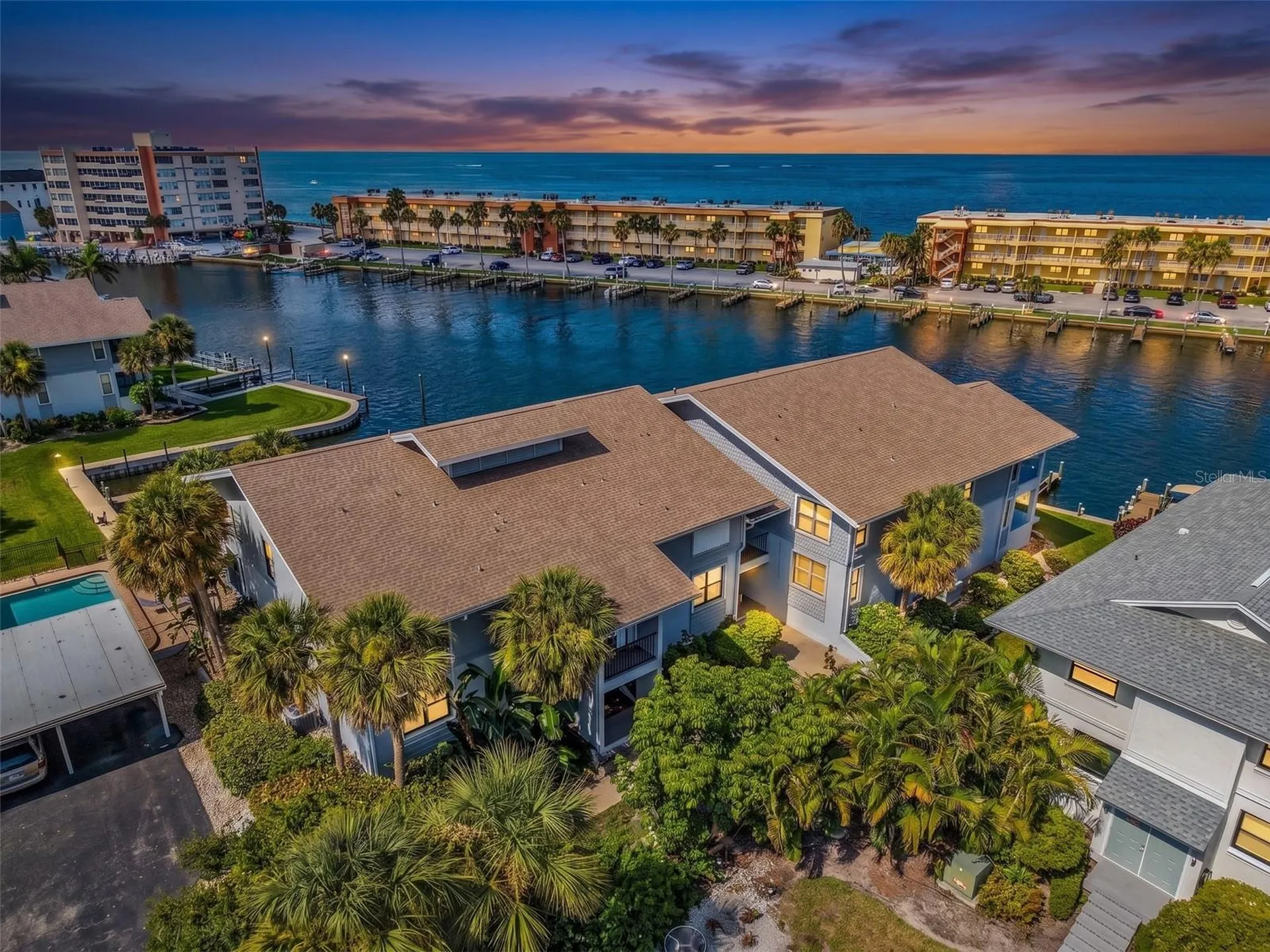 9050 Midnight Pass Road Sarasota FL 34242