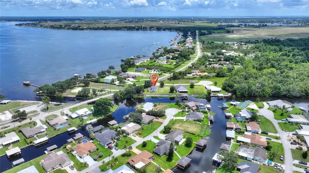 100 Tuomey Court Lake Placid FL 33852