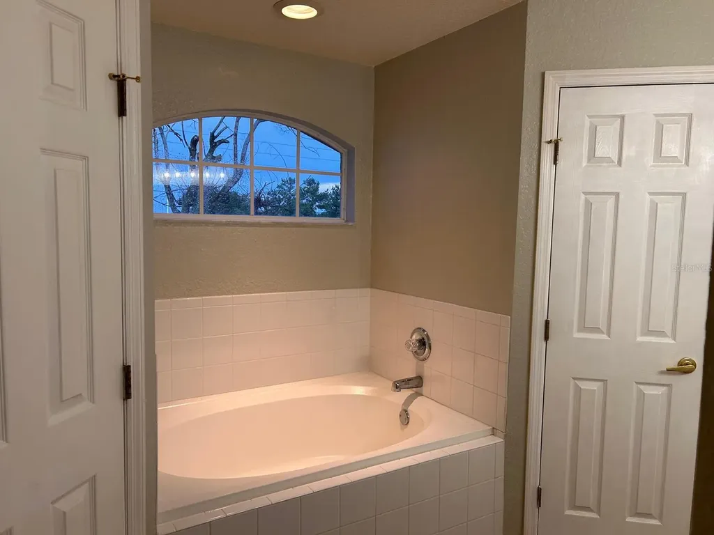 669 Sierra Circle Davenport FL 33837