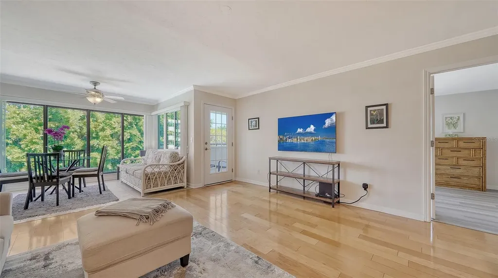 835 S Osprey Avenue Sarasota FL 34236
