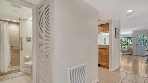 835 S Osprey Avenue Sarasota FL 34236