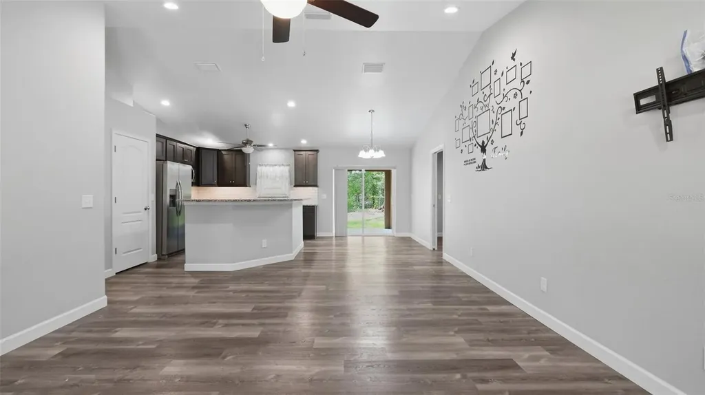 8962 N Stern Way Citrus Springs FL 34434