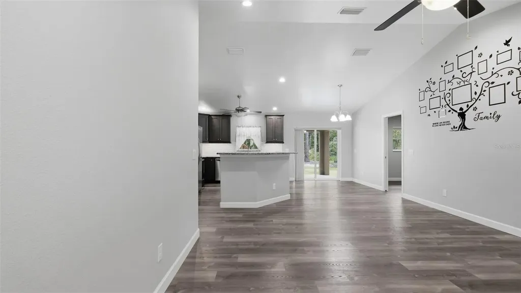 8962 N Stern Way Citrus Springs FL 34434
