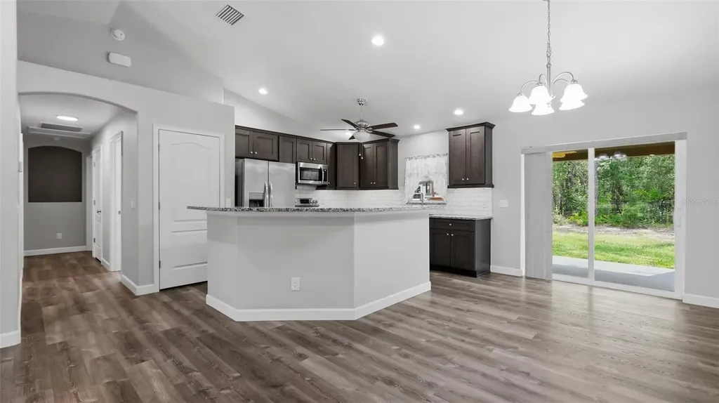8962 N Stern Way Citrus Springs FL 34434