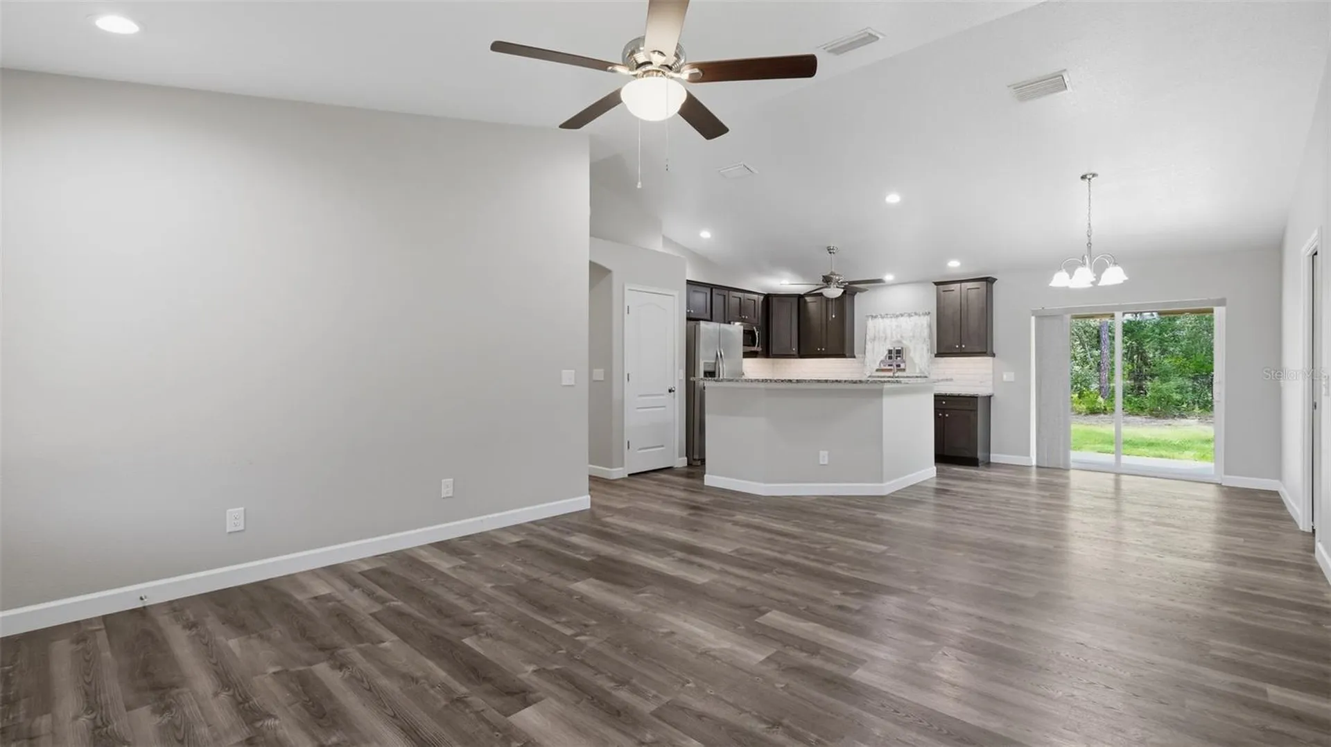 8962 N Stern Way Citrus Springs FL 34434