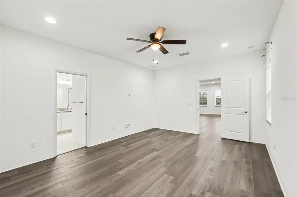12112 Ledbury Commons Drive Gibsonton FL 33534