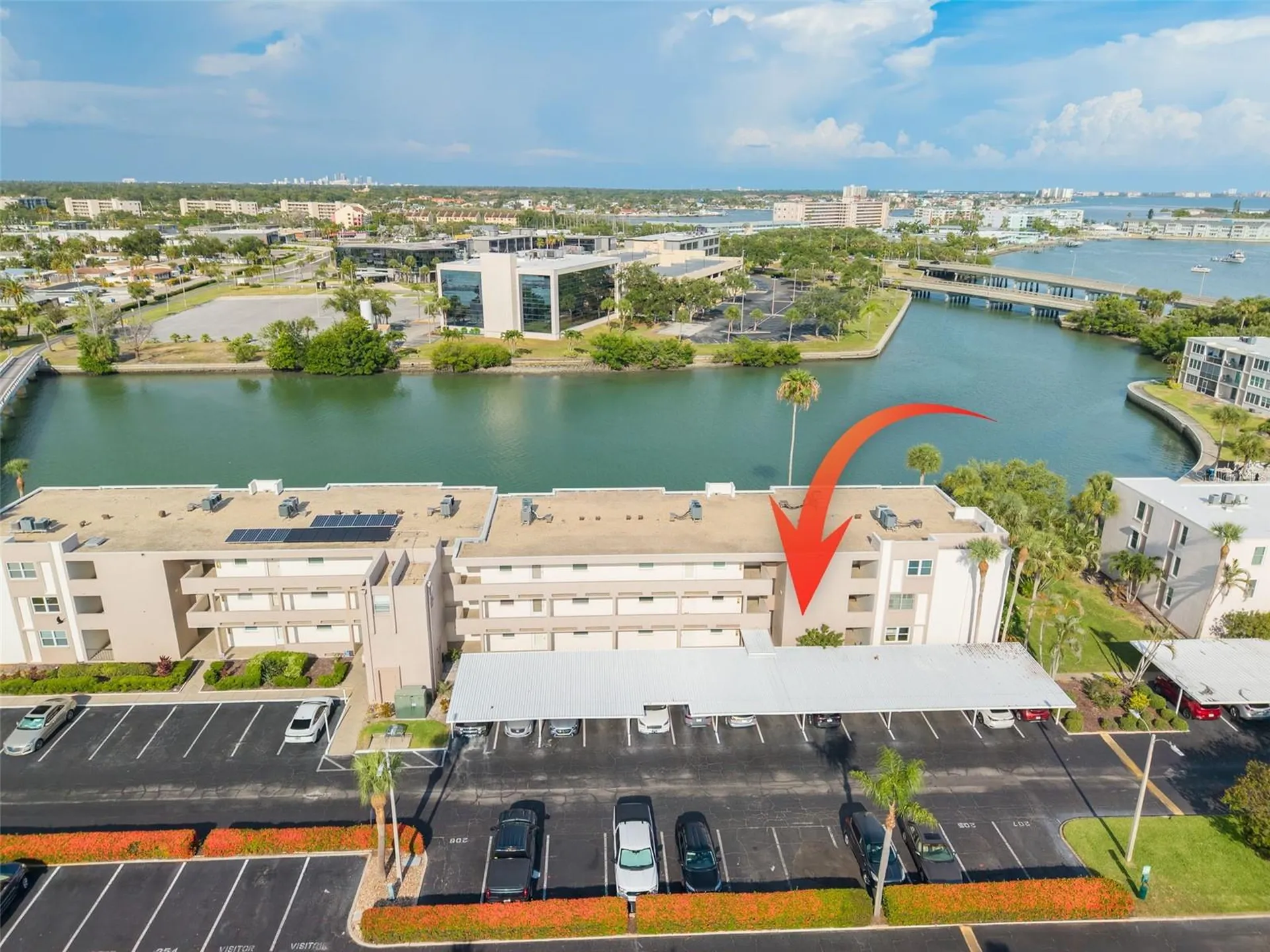 7425 Bay Island Drive S St Petersburg FL 33707