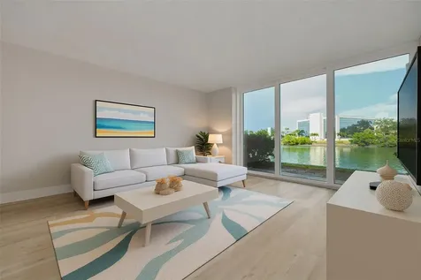 7425 Bay Island Drive S St Petersburg FL 33707