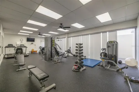 7425 Bay Island Drive S St Petersburg FL 33707