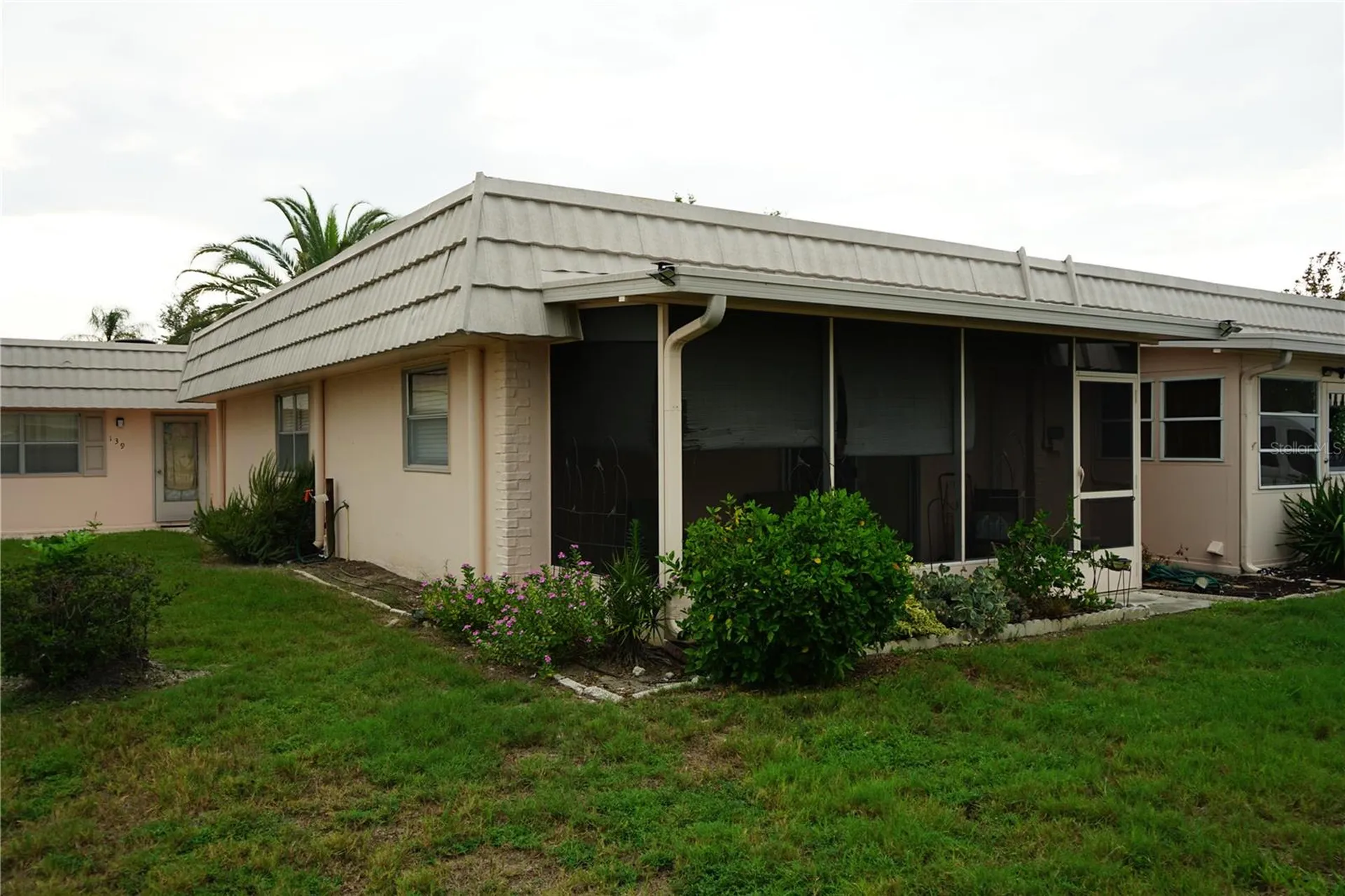 201 Bedford Trail Sun City Center FL 33573