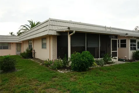 201 Bedford Trail Sun City Center FL 33573