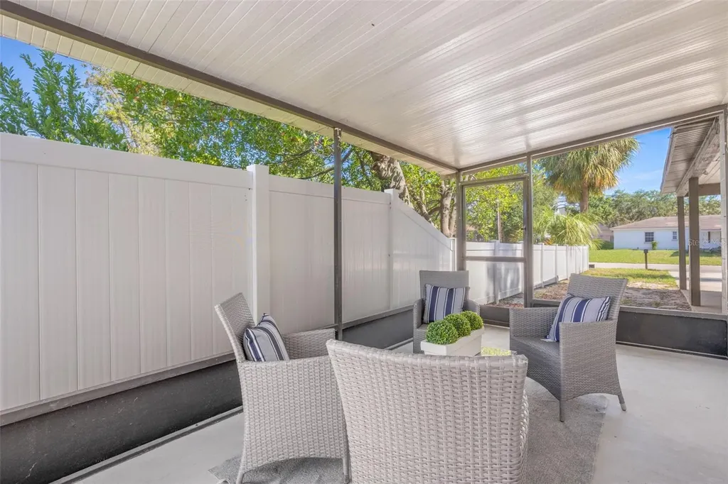 3816 W Paxton Avenue Tampa FL 33611