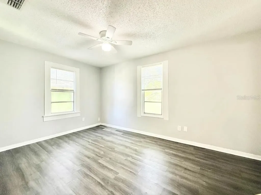725 14th Avenue S St Petersburg FL 33701