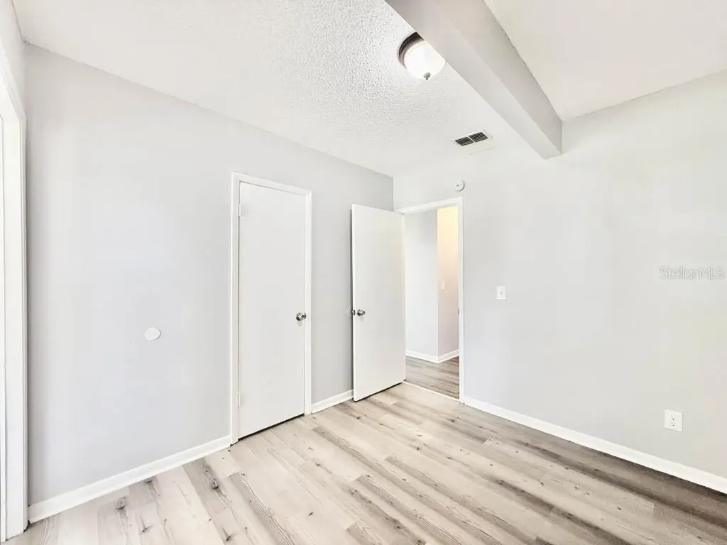 725 14th Avenue S St Petersburg FL 33701