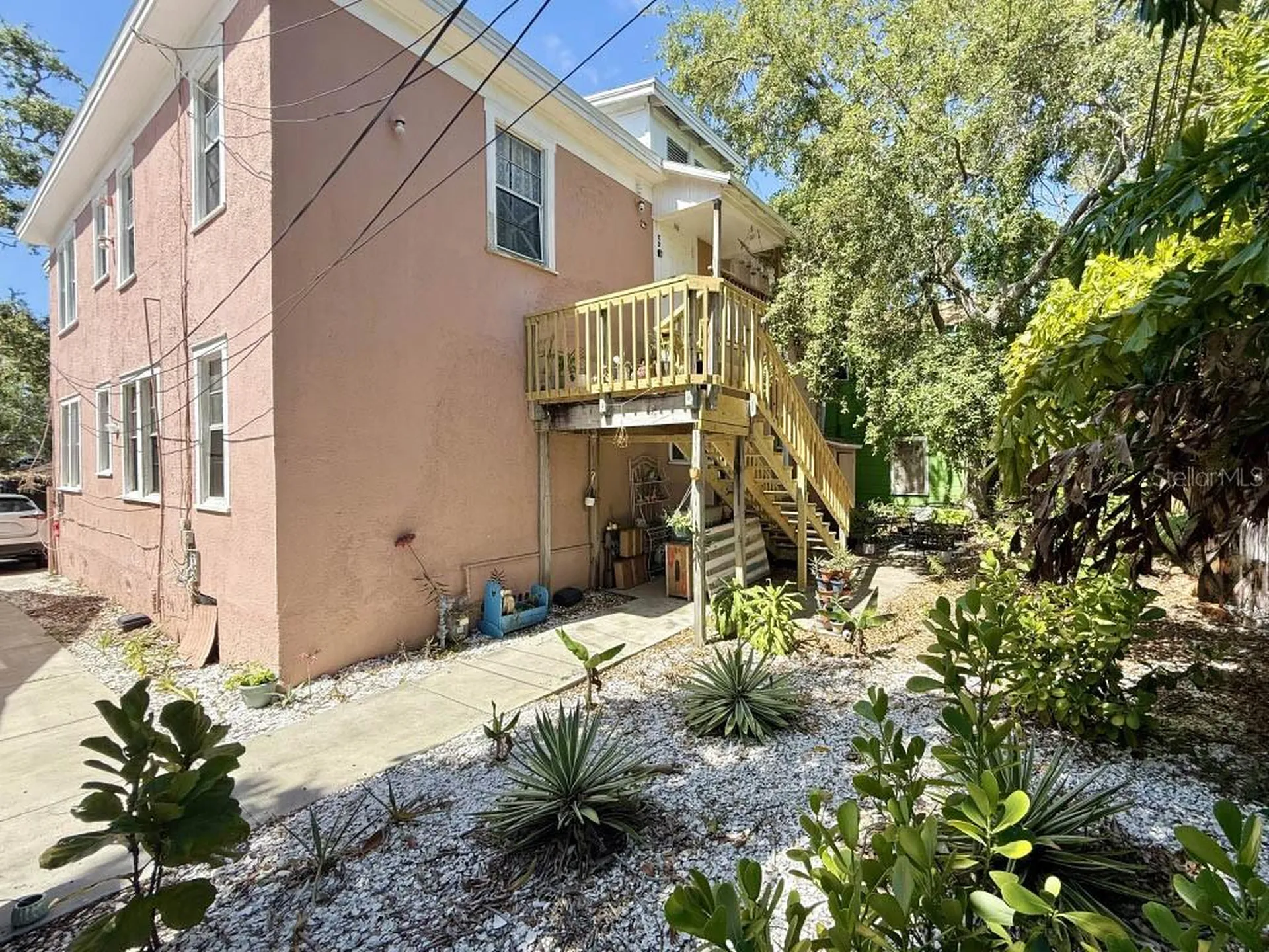 725 14th Avenue S St Petersburg FL 33701