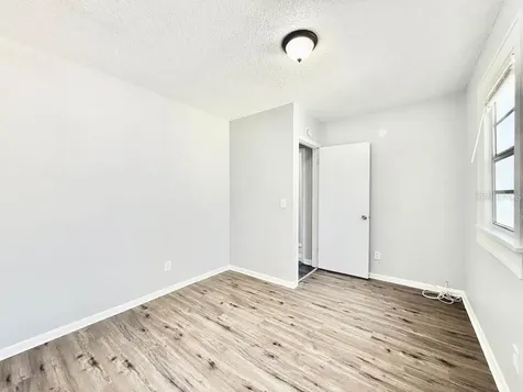 725 14th Avenue S St Petersburg FL 33701